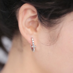 simple fashion cross crystal Sterling silver earrings cross