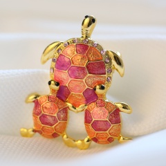 Rinhoo three tortoise Natural animals turtle Brooch women men pins wedding jewelry Gift pink