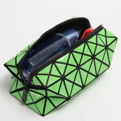 Geometric Folding Cosmetic Baling Hand Bag 19.5*8.5*8.5cm Green