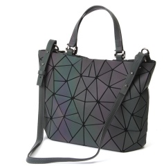 Geometric Laser Bag Portable Large Bag Ringer Bag Luminous Bucket Bag40*30*13cm colorful