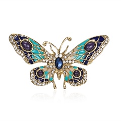 Natural animals Brooch pins Bee Dragonfly Butterfly ladybug Parrot Bird Cat lizard Brooches For women Crystal Brooch butterfly