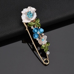 Hot Fashion Crystal Rhinestone Butterfly Brooches for Women Girls Suit Scarf Flower Brooch Pin Jewelry Accessories Gift Blue