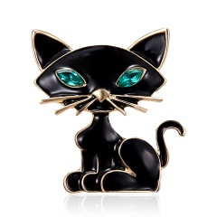 Black & White Enamel Cat Brooches for Women Holding Flower Kitty Brooch Pin Fashion Animal Accessories High Quality New 2019 Cat 3