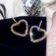 Fashion Luxury Shiny Diamond Hollow Heart Love Heart Earrings Gold
