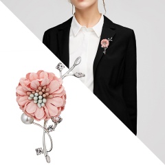 Handmade Cloth Lace Pearl Rhinestones Fabric Flower Brooch Cardigan Sweater Crystal Brooch Pink