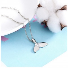 New Fashion Women Delicate Mermaid Fishtail Whale Tail Pendant Necklace Chain Silver