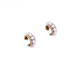 Geometric semicircle C-shaped pearl stud earrings White Pearl