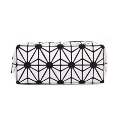 Geometric Diamond folding bag Cosmetic storage bag Hand bag 19.5*8.5*8.5cm White