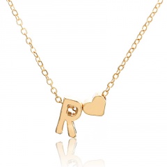 Fashion 26 Letter with Heart Pendant Necklace Gold Chain Short Alloy Necklace Jewelry Gift R