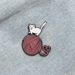 Colorful Brooch pin Cat Badge Lapel Collar Jewelry 1