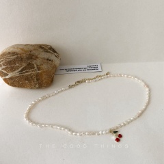 Cherry Natural Pearl Clavicle Choker Necklace Natural pearl