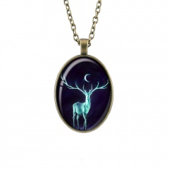 Vintage Oval  Christmas Elk Pendant Chain Necklace Gold