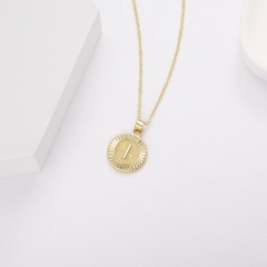 26 Letter Round Gold Pendant Clavicle Chain Necklace （Pendant size: 1.7*2.3cm/chain length: 40+5cm）opp I