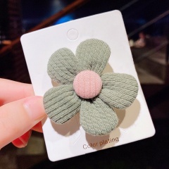 Simple lattice lace border flower button hairpin (size 5cm) opp Matcha green flower
