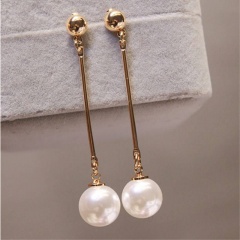 Imitation pearl stud earrings (size 4.5*0.8cm) gold
