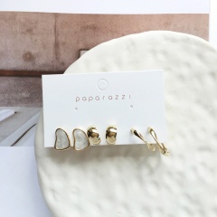 3 pairs of enamel C-shaped geometric combination earrings set (Earring size: 1.5/1.7/2.7cm) white