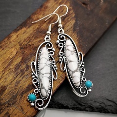 White turquoise carved vintage ear hook earrings (size 6.5cm) Ancient silver