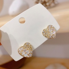 S925 Needle White Pearl Shell Inlaid Rhinestone Earrings Gold