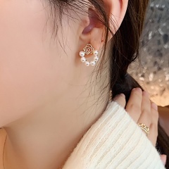 Rose flower hollow imitation pearl stud earrings Golden