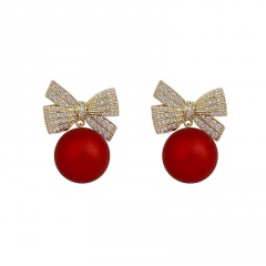 Inlaid Rhinestone With Red Pearl Stud Earring Gold