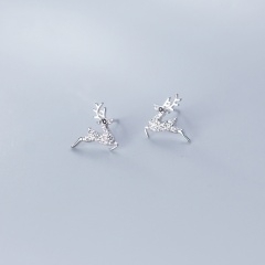 Christmas Elk Stud Earrings (Material: Alloy/Size: 9*10mm) Silver