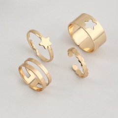 Hollow star dolphin love moon couple 4 piece ring (material: alloy/size: 1.8, 1.59cm) Star Golden
