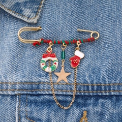 Santa Claus Tassel Five-Pointed Star Red And Green Winding Christmas Big Pin Brooch (Size: 7.4*7cm/Material: Alloy + Painting Oil + String) Garland