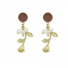 S925 Needle Rose Pearl Earring Gold