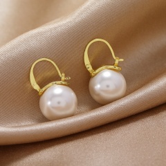 Imitation Pearl Gold Earring White