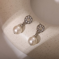 Inlaid Rhinestone Pearl Earring 3.3*1.2cm Silver