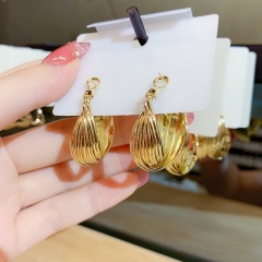 Fashion Earring 4*5cm Gold